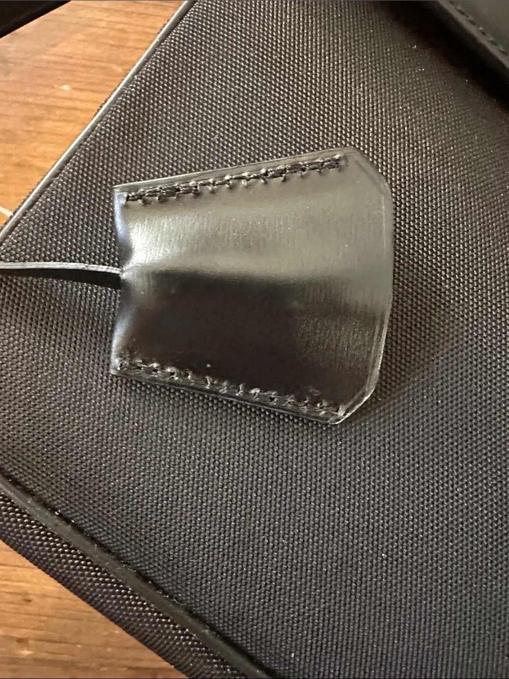 Perfect Dunhill men’s leather and canvas portfolio
